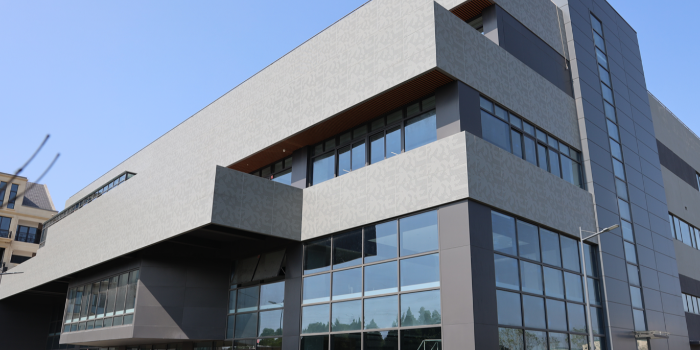 鋁單板定制廠家哪家好？如何找靠譜的鋁單板定制廠家？