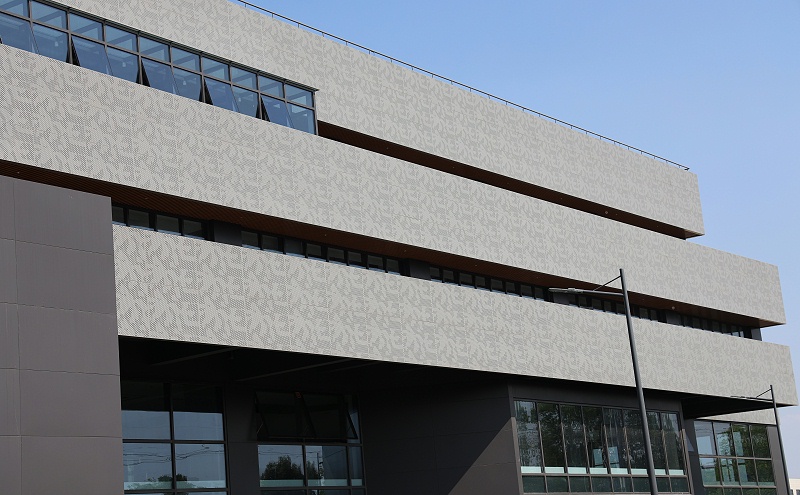 鋁單板價(jià)格