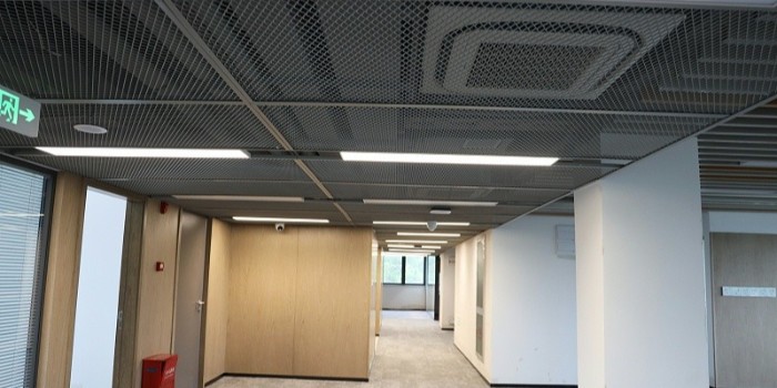 怎么找鋁單板廠家聯(lián)系電話？業(yè)內(nèi)人士：找到電話還要線下考察